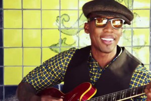 Video : Raphael Saadiq "Day Dreams" Video : Raphael Saadiq "Day Dreams"