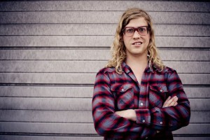 Vidéo : Allen Stone "Unaware" & "Is This Love" Live au NAMM 2013 Vidéo : Allen Stone "Unaware" & "Is This Love" Live au NAMM 2013