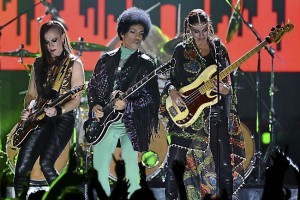 Prince & 3rdEyeGirl play two shows at the Amsterdam Paradiso on Sunday 11/8 Prince & 3rdEyeGirl play two shows at the Amsterdam Paradiso on Sunday 11/8