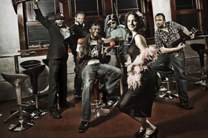 Audio : "Onward !", le funk XXL de Yo Mama's Big Fat Booty Band Audio : "Onward !", le funk XXL de Yo Mama's Big Fat Booty Band